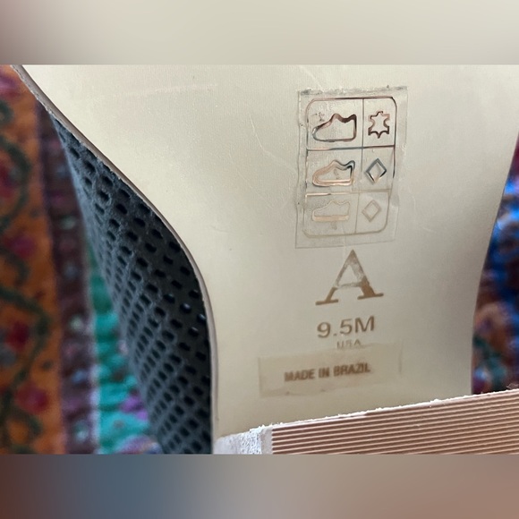 Size 9.5- Anthropologie -Blaire Mules Grey/ like new (leather) - Picture 6 of 6